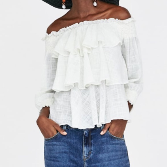 Zara off the shoulder ruffled top - Picture 1 of 4